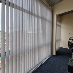 Osio pystylamelliverho